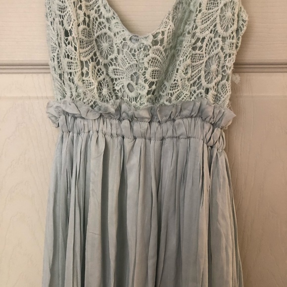 Mint green backless maxi dress - Picture 7 of 8